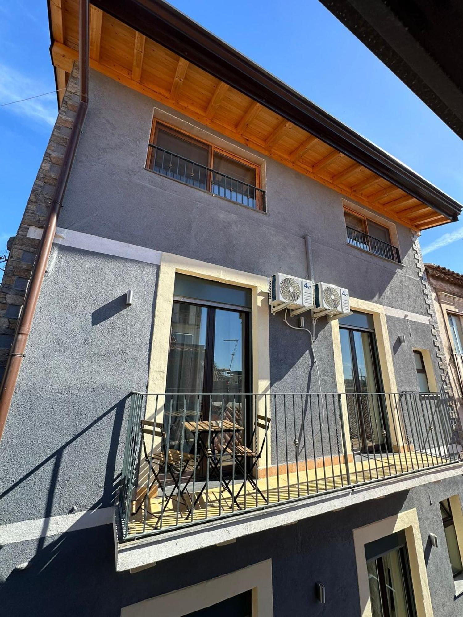 Testa House Катанія Екстер'єр фото