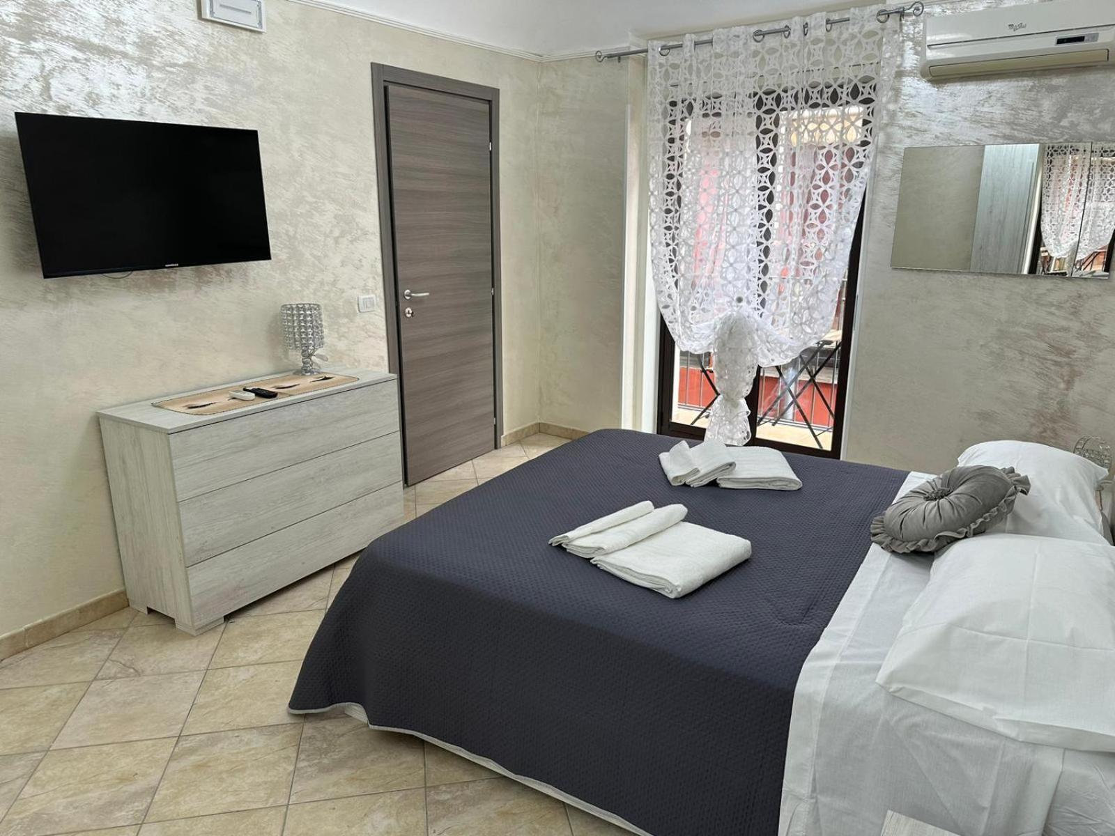 Testa House Катанія Екстер'єр фото