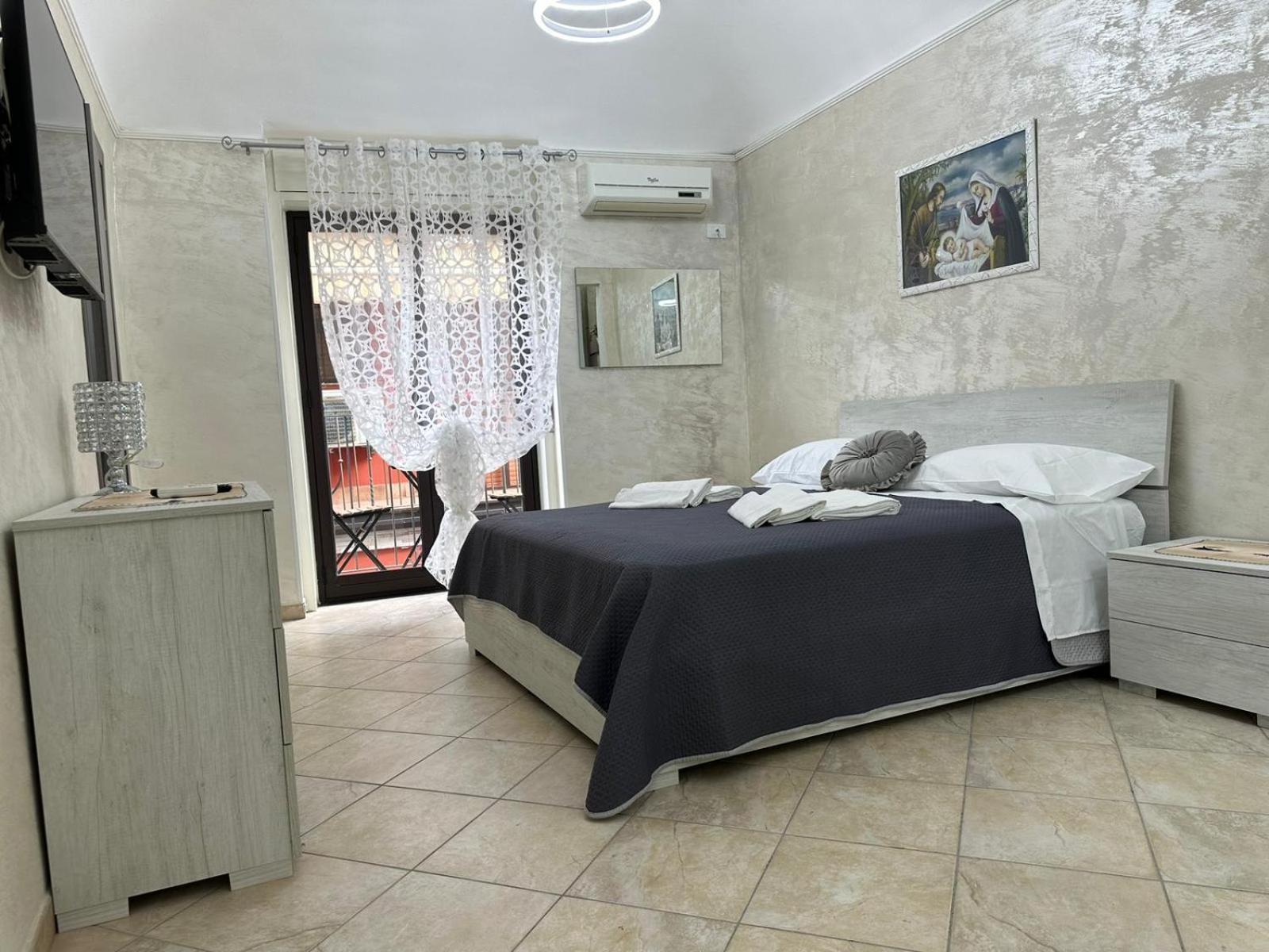 Testa House Катанія Екстер'єр фото